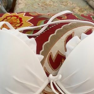 Victoria’s Secret bikini top